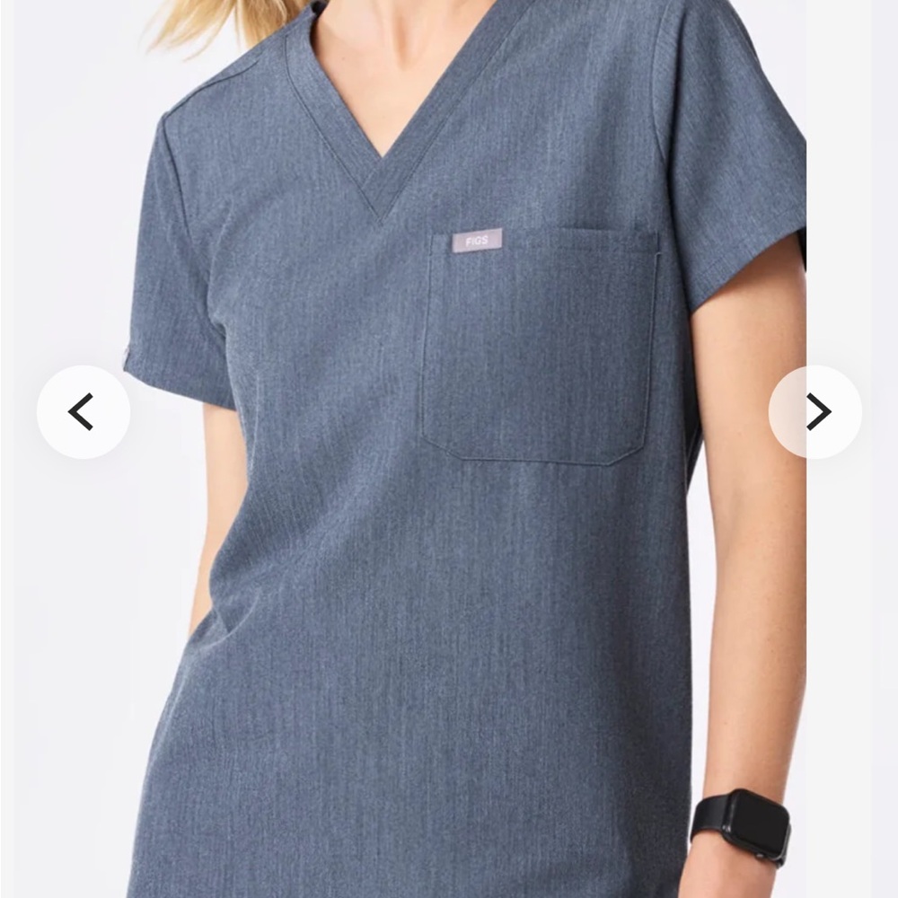 Figs Catarina One-Pocket Scrub Top Heathered Denim size Small